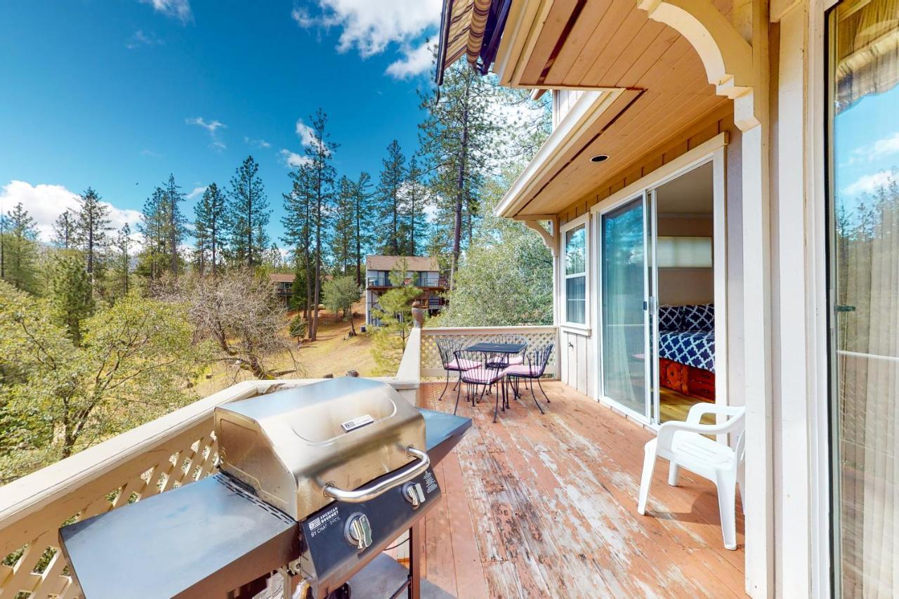 Great Escape Cabin Гроувланд Екстериор снимка